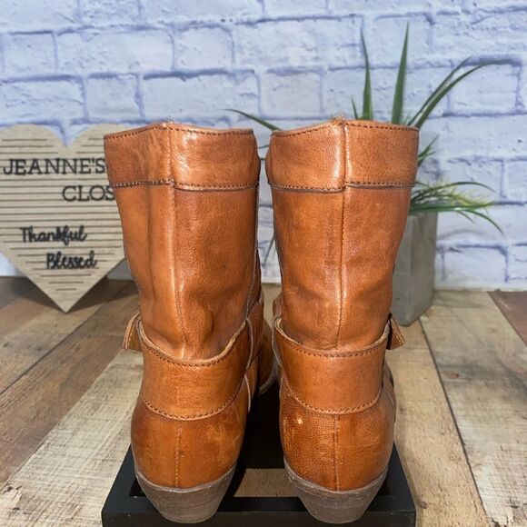 MOMA Brown Distressed Leather Biker Buckle Ankle Boots Sz-37 / 7 US - Picture 3 of 11